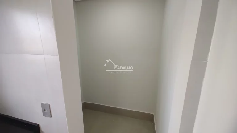 Imagem Casa em Condomínio à venda Itu em Villas do Golfe com 338m² 4 suítes, 3 vagas