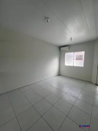 Imagem VENDO CASA NO CONDOMÍNIO PARQUE DAS ARARA