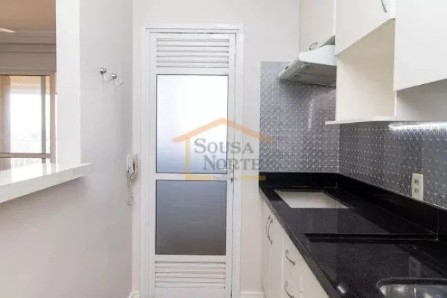 Imagem Apartamento de 63m² com 2 dormitórios, sendo 1 suíte, ambos com armários novos. Um dos quartos c...