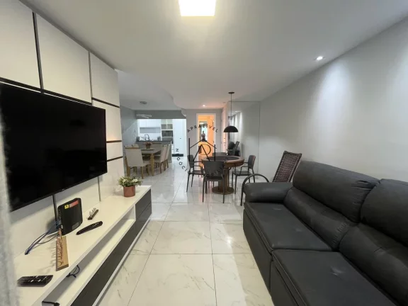 Imagem Apartamento para Venda em Praia Grande, Guilhermina, 3 dormitórios, 4 suítes, 5 banheiros, 2 vagas