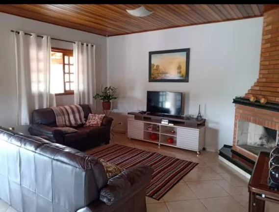 Imagem Vende-se Chácara Condomínio Vale do Coqueiro- Ibiúna