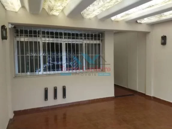 Sobrado com 04 dorm. (1 suíte) + 2 vagas - Butantã