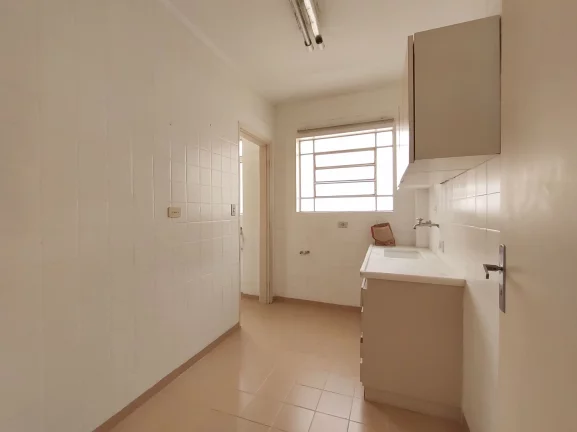Imagem Apartamento em Perdizes, 69 m2, 2 Dormitórios 2 banheiros, área de serviço com quarto de serviço, 1 Vaga de Garagem. Próxima a futura Estação Metrô Perdizes.