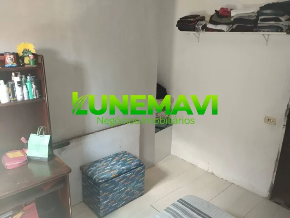 Imagem CASA À VENDA – 3 CASAS NO MESMO LOTE | GUAIANAZES