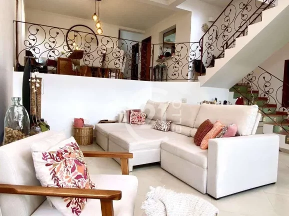 Imagem Casa com 4 dormitórios à venda, 325 m² por R$ 1.110.000,00 - Jardim São Vicente - Cotia/SP