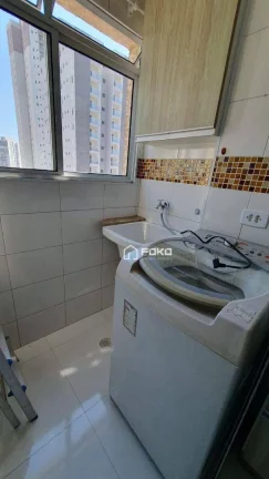 Imagem Apartamento com 2 dormitórios (1 suíte) 2 vagas para alugar, 52 m² por R$ 2.629/mês - Vila Galvão - Guarulhos/SP