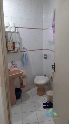 Imagem SANTO ANDRE Excelente casa com Salão comercial 268 metros, 5 dormitórios, salão comercial 1vaga ótima localização, e valor !!!