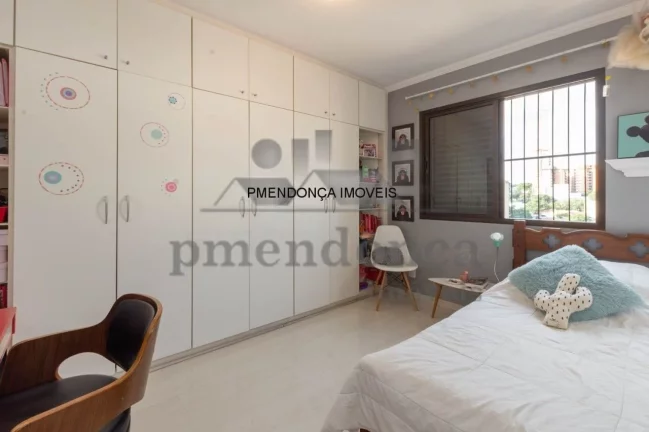 Imagem Apartamento com 03 quartos e 2 vagas na Rua Bergamota, 154m²