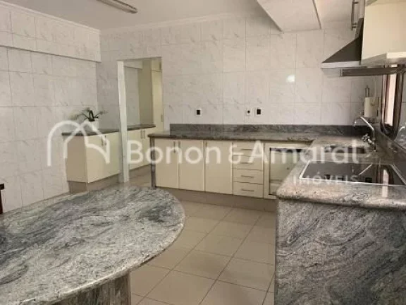Imagem Excelente Apartamento à Venda no Cambuí em Campinas. São 215m² com 4 Quartos, 3 suítes, 5 banhe...