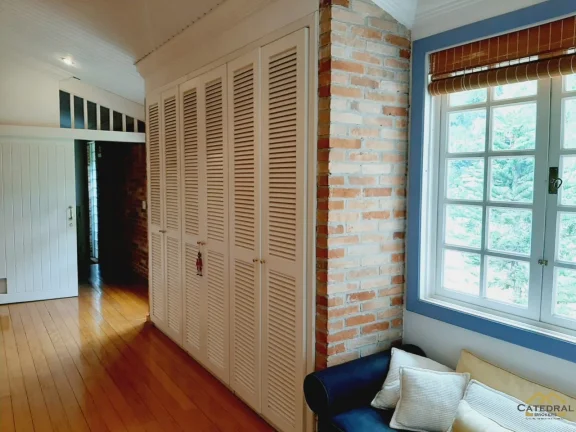 Imagem Casa em condomínio à Venda (PORTEIRA FECHADA) AC 800 m2, Piscina, quadra de Tênis. . . Jundiaí/SP