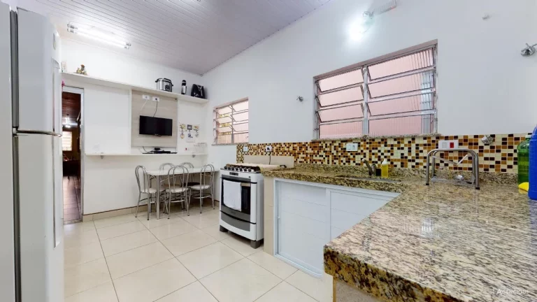 Imagem Sobrado Ipiranga - 220 m² - 3 Dormitórios - 1 Suíte - 2 Vagas