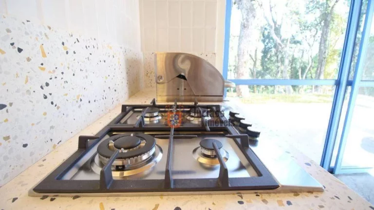 Imagem Casa com 2 dormitórios à venda, 100 m² por R$ 685.000,00 - Estância Santa Maria do Portão - Atibaia/SP