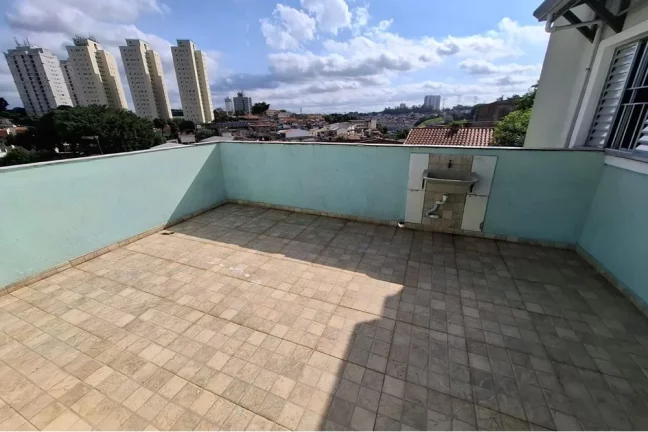 Imagem Casa para locação com 2 dormitórios, 2 banheiros e quintal por R$1.300,00 - Vila Guedes - SP