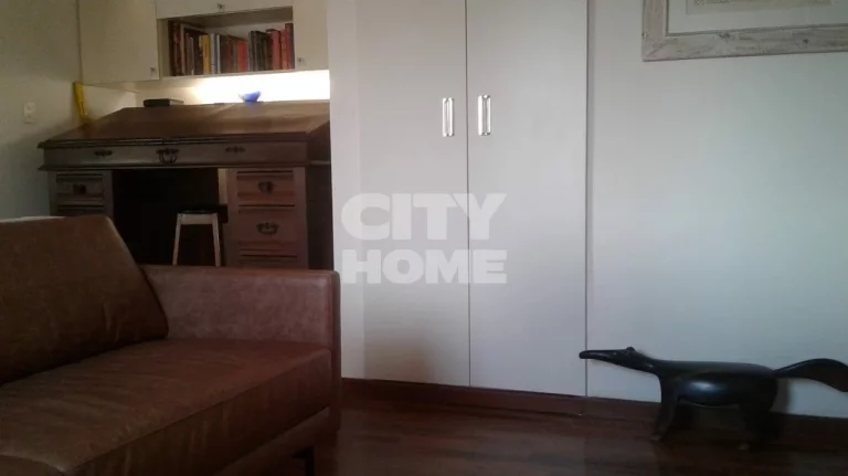 Imagem Apartamento com 117m2, 3 dormitórios ( 1 suíte ), 3 banheiros e 2 vagas na garagem. Apartamento re...