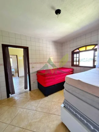 Imagem Chácara Rústica à Venda com Vista para a Represa – Ideal para Lazer