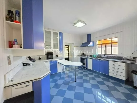 Imagem Casa para venda no Condomínio San Conrado - Sousas, Campinas

Com 380 m² de construção em um ter...
