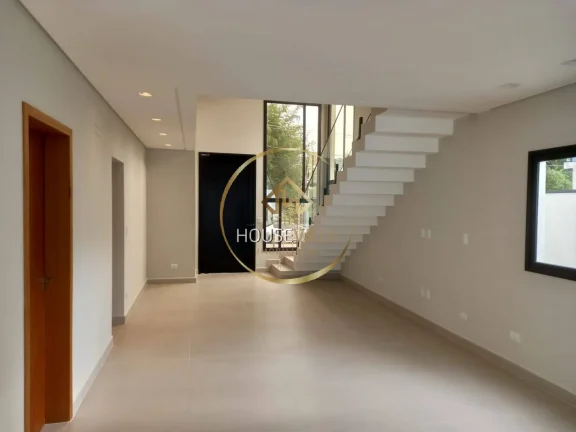 Imagem Casa Sobrado,3 Dormitórios (1 suíte) 250m2, Condomínio Malibu.