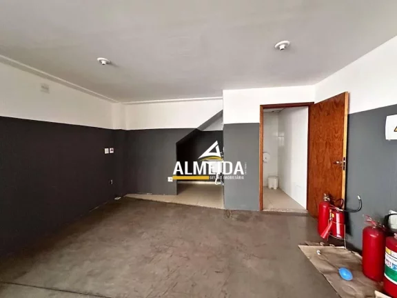 Imagem Barracão para alugar, 547 m² por R$ 11.208,00 - Jardim Mirassol - Rio Claro/SP