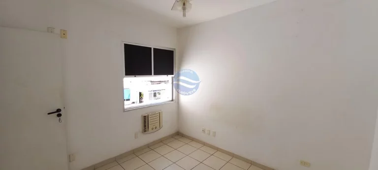Imagem Apartamento venda na quadra da praia no Boqueirão em Santos