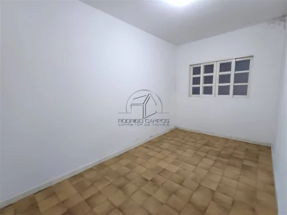 Imagem Casa Geminada 2 Quartos no Ocian, Praia Grande - Conforto e Segurança