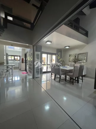 Imagem CASA Á VENDA, ALTO PADRÃO, PARA FINS COMERCIAIS, SETOR COMERCIAL, SINOP - MT