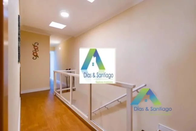 Imagem Sobrado com 3 dormitórios, 3 suítes à venda, 180 m² por R$ 798.000,00 - Jardim Patente Novo - São Paulo/SP