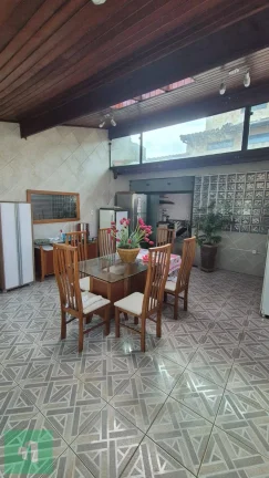 Imagem Sobrado à venda em São Bernardo do Campo, Montanhão, com 3 quartos, 362,47m2