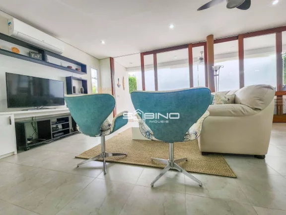 Imagem Belíssima casa de Villagio à venda com 4 Dormitórios sendo 2 suítes 232m² na Riviera de São Lourenço - Bertioga SP