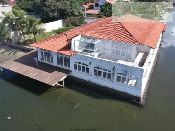 Imagem Casas no Litoral para venda em Cabo Frio no bairro Portinho