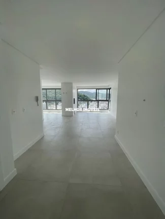Imagem Apartamento com 03 Suítes no Centro de Balneário Camboriú