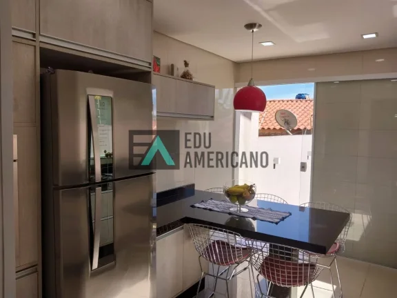 Imagem Casa com 2 suítes Atibaia
