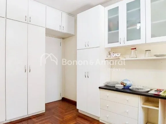 Imagem Apto para venda no centro de Campinas, andar intermediário, localização privilegiada, apartamento...