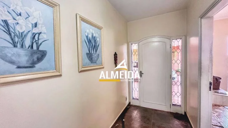 Imagem Casa com 3 dormitórios à venda, 234 m² por R$ 950.000,00 - Cidade Claret - Rio Claro/SP