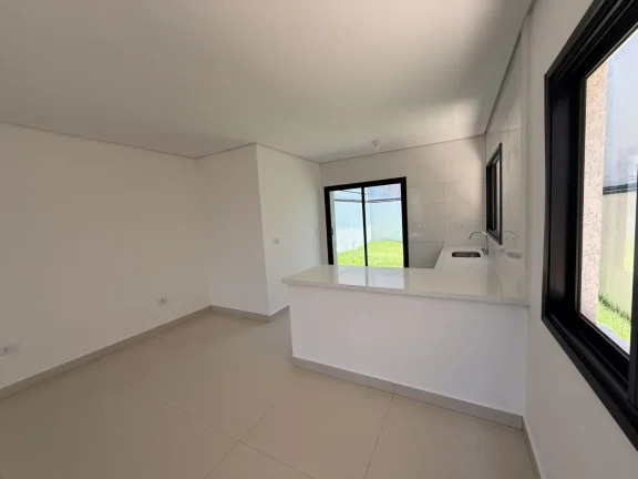 Imagem Casa à Venda com 3 Dorm e 4 Vagas - Condomínio Nova Jaguari