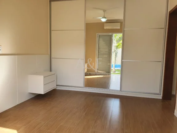 Imagem PORTO ATIBAIA. CASA TÉRREA COM PISCINA.