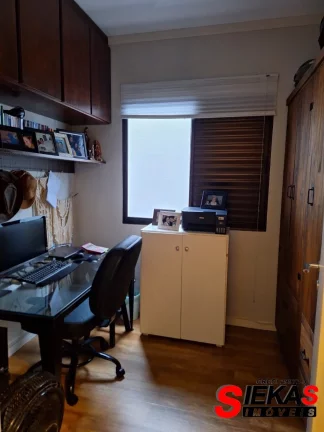 Imagem Imperdível: Casa à venda em São Paulo-SP, Vila Carrão. 3 quartos, 1 suíte, 1 sala, 1 vaga. 100m². Venha conferir!