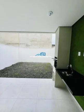 Imagem Casa para Venda em Feira de Santana, Parque Ipê, 2 dormitórios, 1 suíte, 1 banheiro, 2 vagas