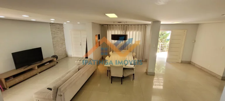 Imagem Casa de 4 quartos e 3 vagas de garagem no Imbaúbas