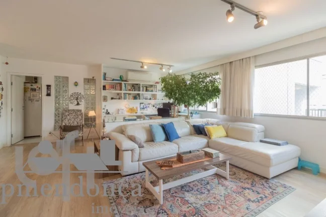 Imagem Apartamento em Higienópolis com 3 quartos ( 1 suíte ) e 1 vaga, 126m²