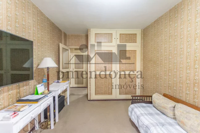 Imagem Apartamento à venda em frente ao Mackenzie com 156m², 3 quartos e 1 vaga.
