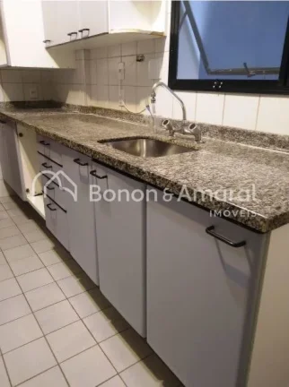 Imagem Espaçoso e arejado apartamento, com área de 110 m². O imóvel possui
3 quartos com armários, 1 s...