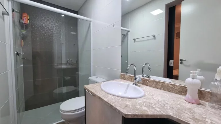 Imagem PRÉDIO NOVO, EXCELENTE APARTAMENTO, PRAIA DE PITANGUEIRAS, 2 DORMITÓRIOS (2 SUÍTES), 2 VAGA DE GARAGEM, EXCELENTE LAZER.