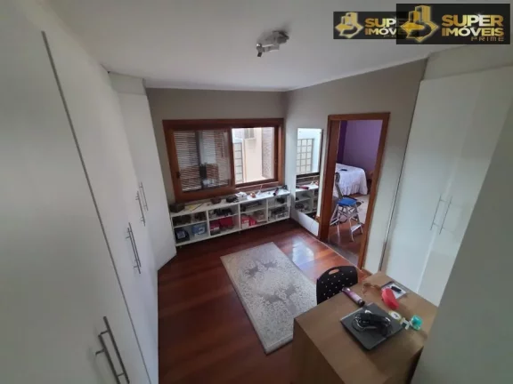 Imagem Casa Alto Padrão para Venda na Colina do Sol em Pelotas-RS