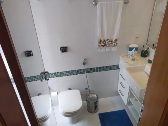 Imagem ASTÚRIAS - FRENTE AO MAR, TOTALMENTE REFORMADO, MARAVILHOSA VISTA, LAZER COM PISCINA, 02 CHURRASQ., SALÃO DE FESTAS E JOGOS, QUADRA, VAGA DE GARAGEM