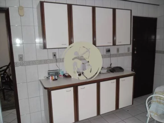 Imagem GARAGEM FECHADA SEM ELEVADOR
