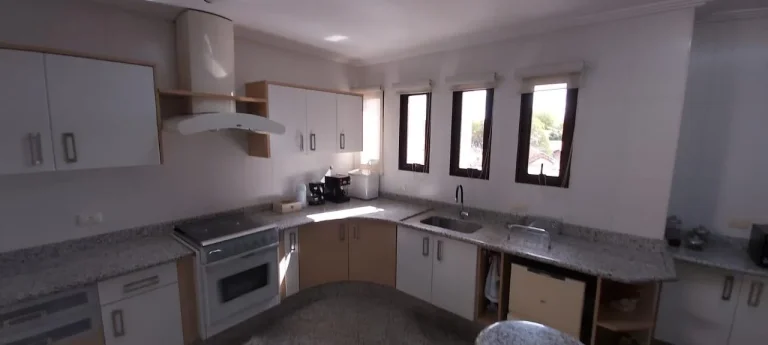 Imagem Ed. Lygia Guidotti Alves- Centro - Alto padrão, 1 por andar, 256 m² de área útil, com 4 dormitó...