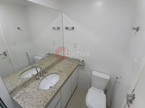 Imagem Cobertura, 3 quartos, a 200 metros da Praia do Forte, Algodoal - Cabo Frio