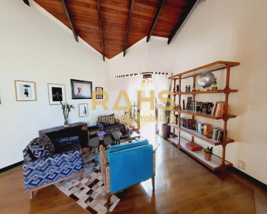 Imagem Maravilhoso sobrado casa em ótima localização no bairro Anita Garibaldi, com 420m² de área cons...