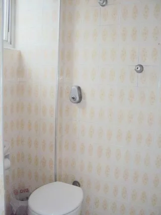 Imagem PITANGUEIRAS - CALÇADÃO - 30 METROS DO MAR - LINDA VISTA - 181 M² DE ÁREA ÚTIL - GARAGEM NO PRÉDIO - EXCELENTE APARTAMENTO.