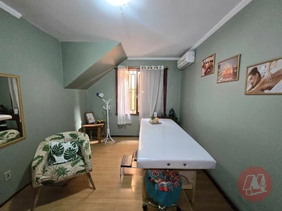 Imagem Casa com 05 dormitórios para alugar, 534 m² por R$ 13.050/mês - Santana - Porto Alegre/RS